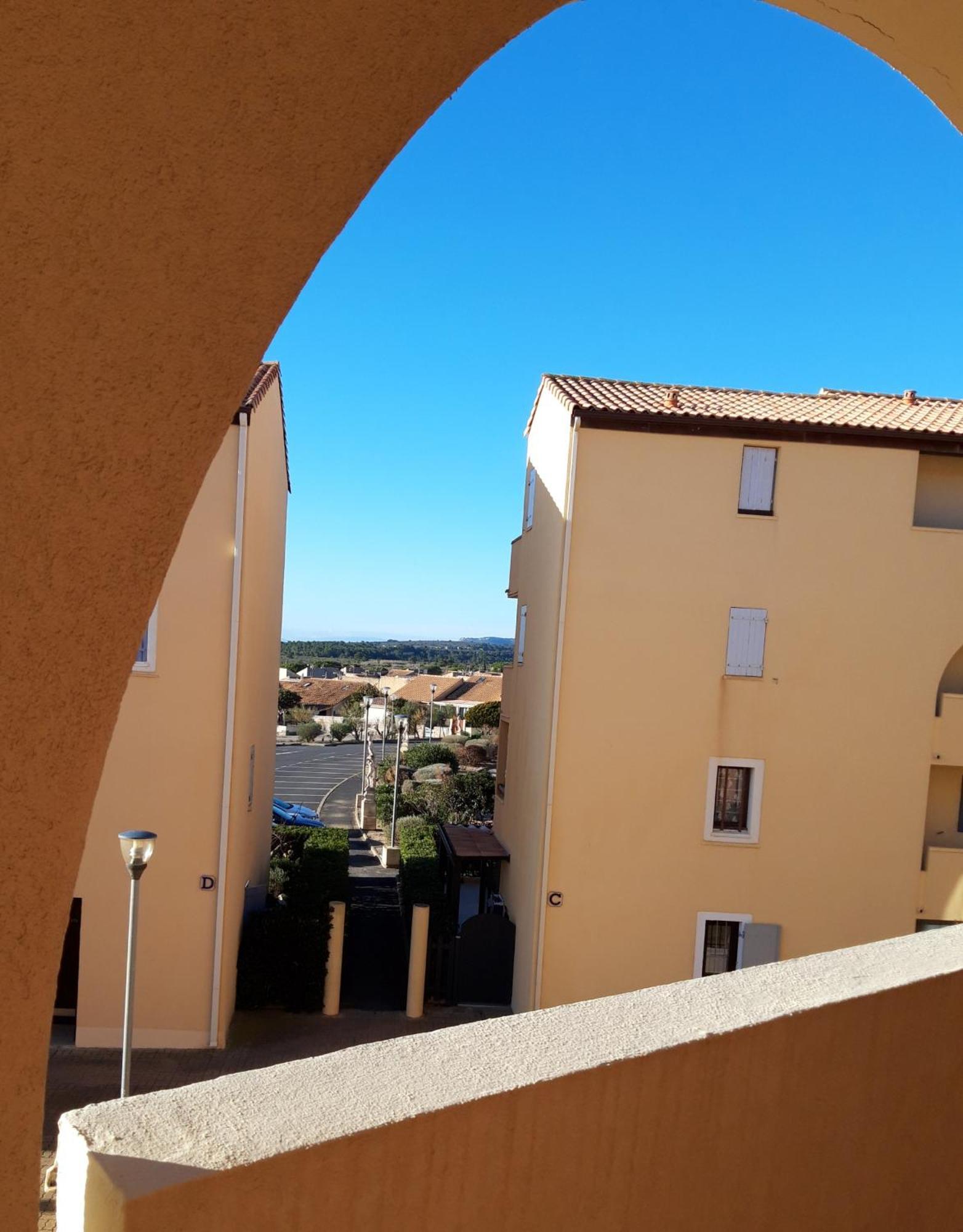 Appt 2 Ou 4 Personnes Avec Piscine, Tennis Et Parking Prive Fleury  Exterior photo